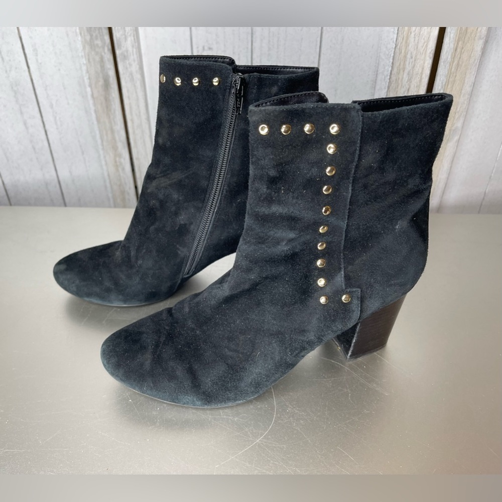 Neiman Marcus Women Black Silver Studded Suede Boot Shoe Sz US 9